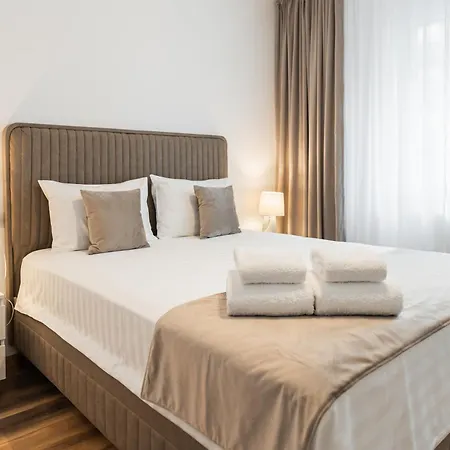 Davio Apartment